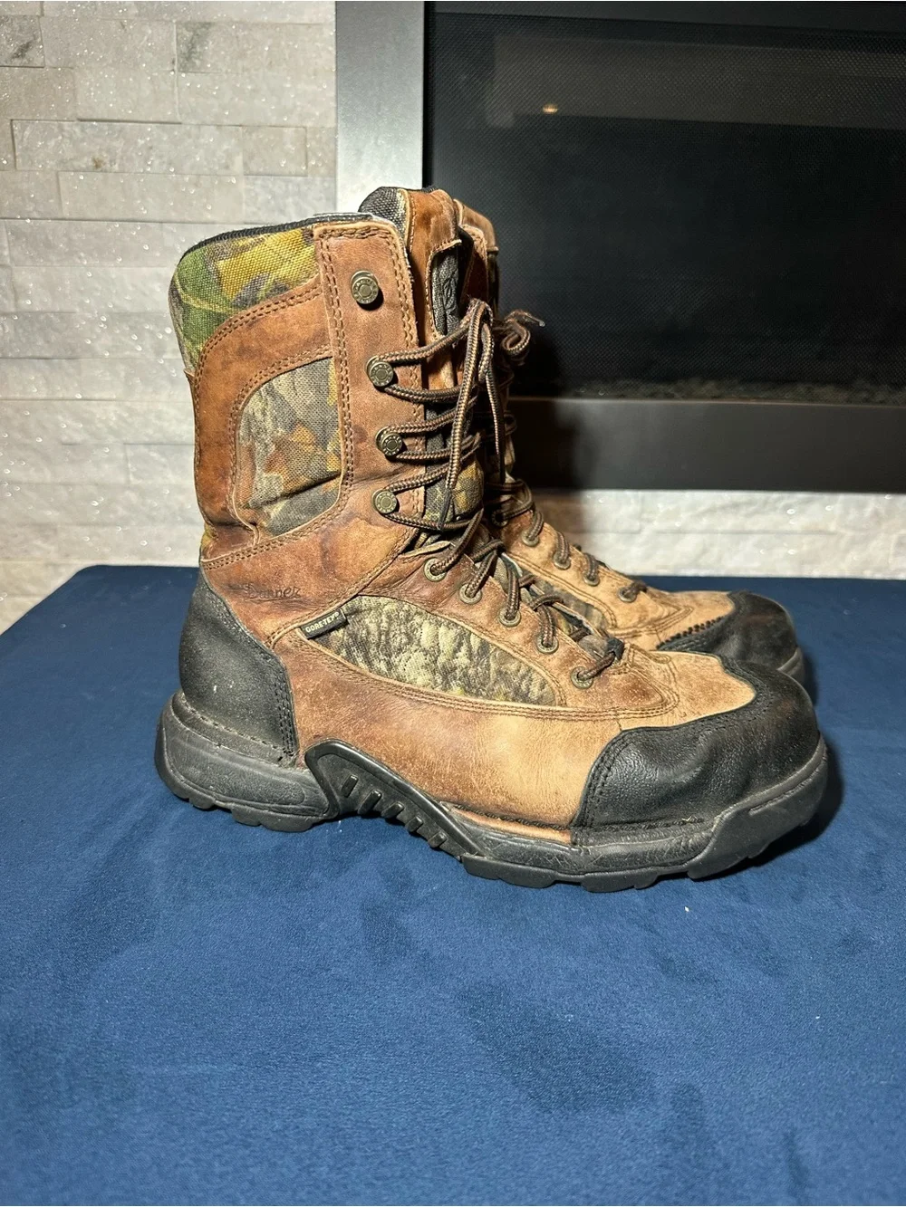 Danner Pronghorn 8” 400G Gore-Tex Camo Hunting Boots Men’s 12